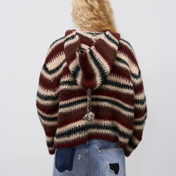 Zara Limited Edition Alpaca Blend Hooded Sweater. Size Large. New With Tags! - Picture 5 of 9
